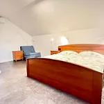Stara Lipa Tasner Kitchen & P & Garage - Self Check-in Vendégház 3*