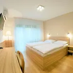 Maison d'hôtes Stara Lipa Tasner Kitchen & P & Garage - Self Check-in 3*