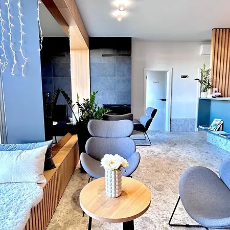Stara Lipa Tasner With Free Parking & Kitchen & Garage 3*