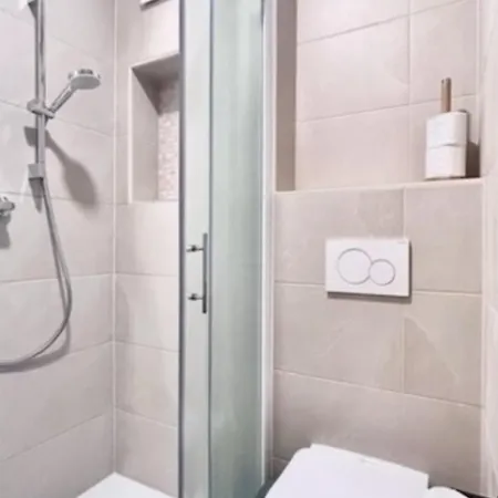 Gostinjska kuća Stara Lipa Tasner Kitchen & P & Garage Maribor