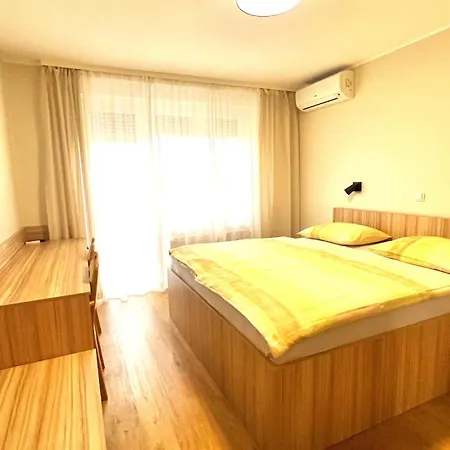 Stara Lipa Tasner Kitchen & P & Garage - Self Check-in Guest house