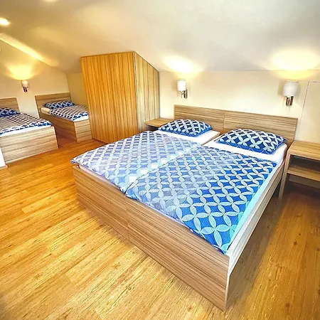 Penzion Stara Lipa Tasner With Free Parking & Kitchen & Garage 3*