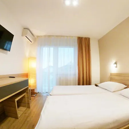 Πανσιόν Stara Lipa Tasner Kitchen & P & Garage - Self Check-in Μαριμπόρ