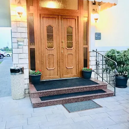 招待所 Stara Lipa Tasner Kitchen & P & Garage - Self Check-in 马里博尔