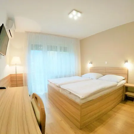 Πανσιόν Stara Lipa Tasner Kitchen & P & Garage - Self Check-in 3*